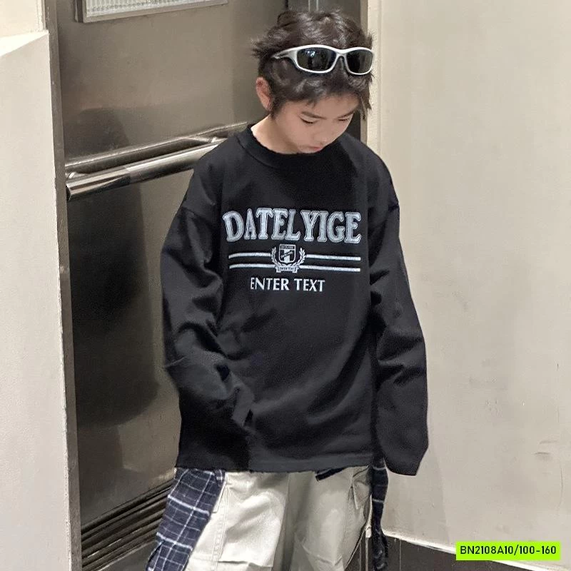 ÁO THUN IN CHỮ CC