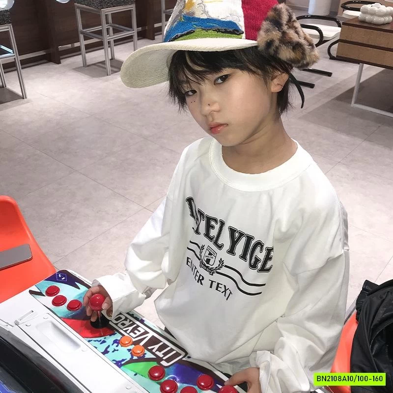 ÁO THUN IN CHỮ CC