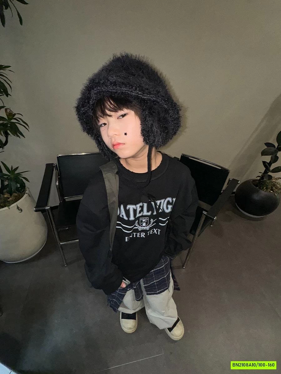 ÁO THUN IN CHỮ CC