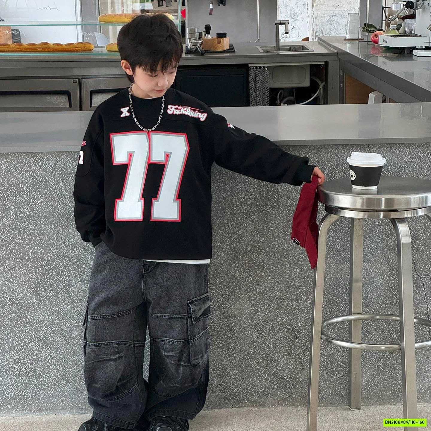 ÁO THUN THỂ THAO SỐ 77