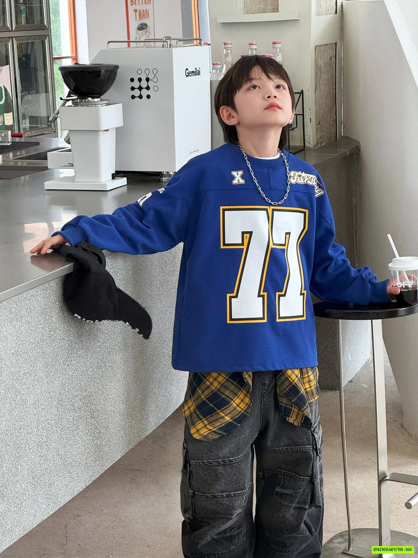 ÁO THUN THỂ THAO SỐ 77