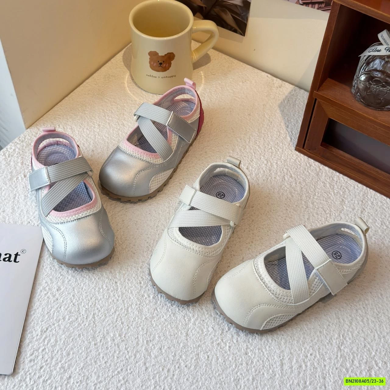 GIÀY SLIPON PHA LƯỚI QUAI DÁN