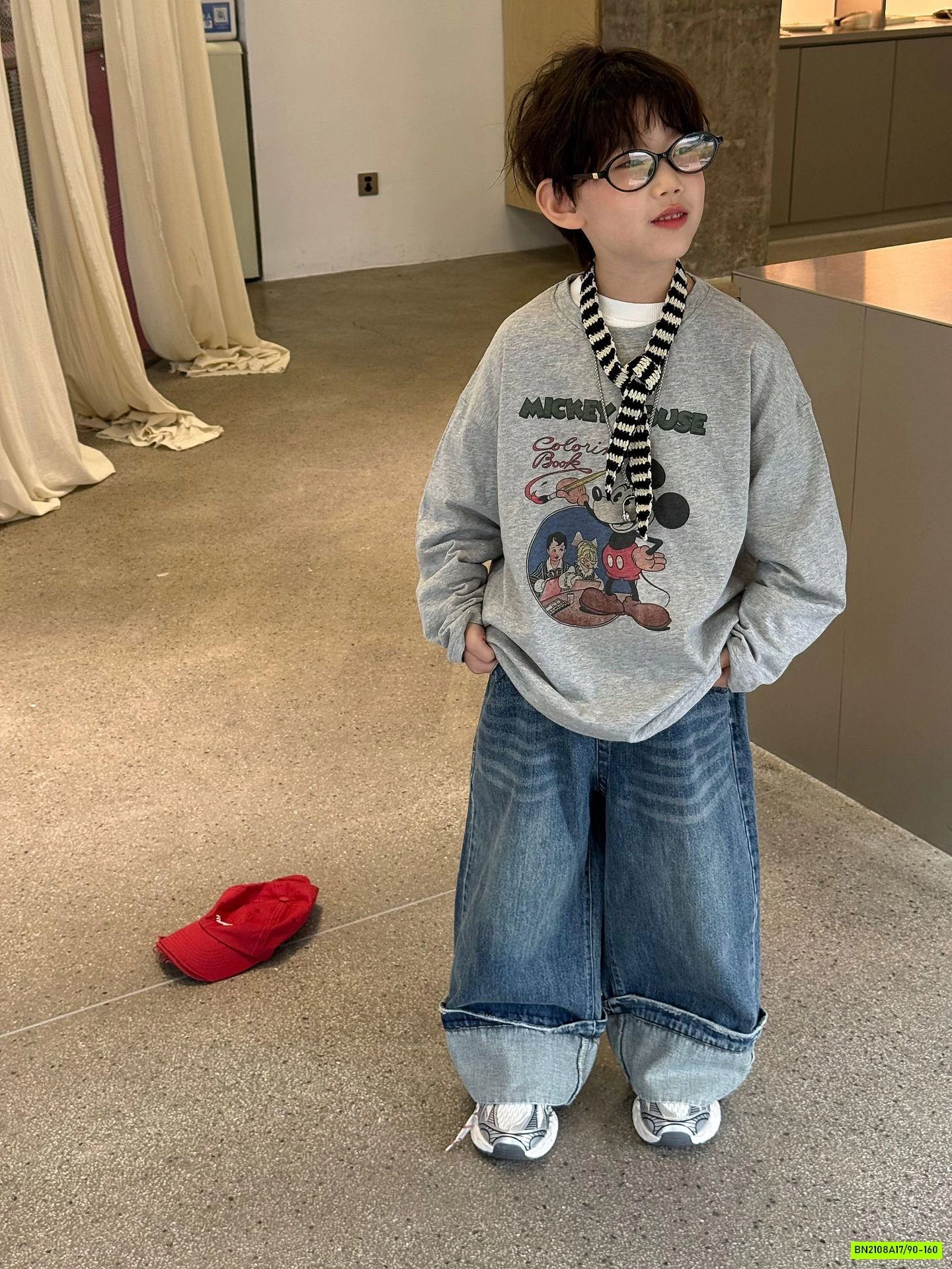 JEANS SUÔNG MAY GẤP GẤU