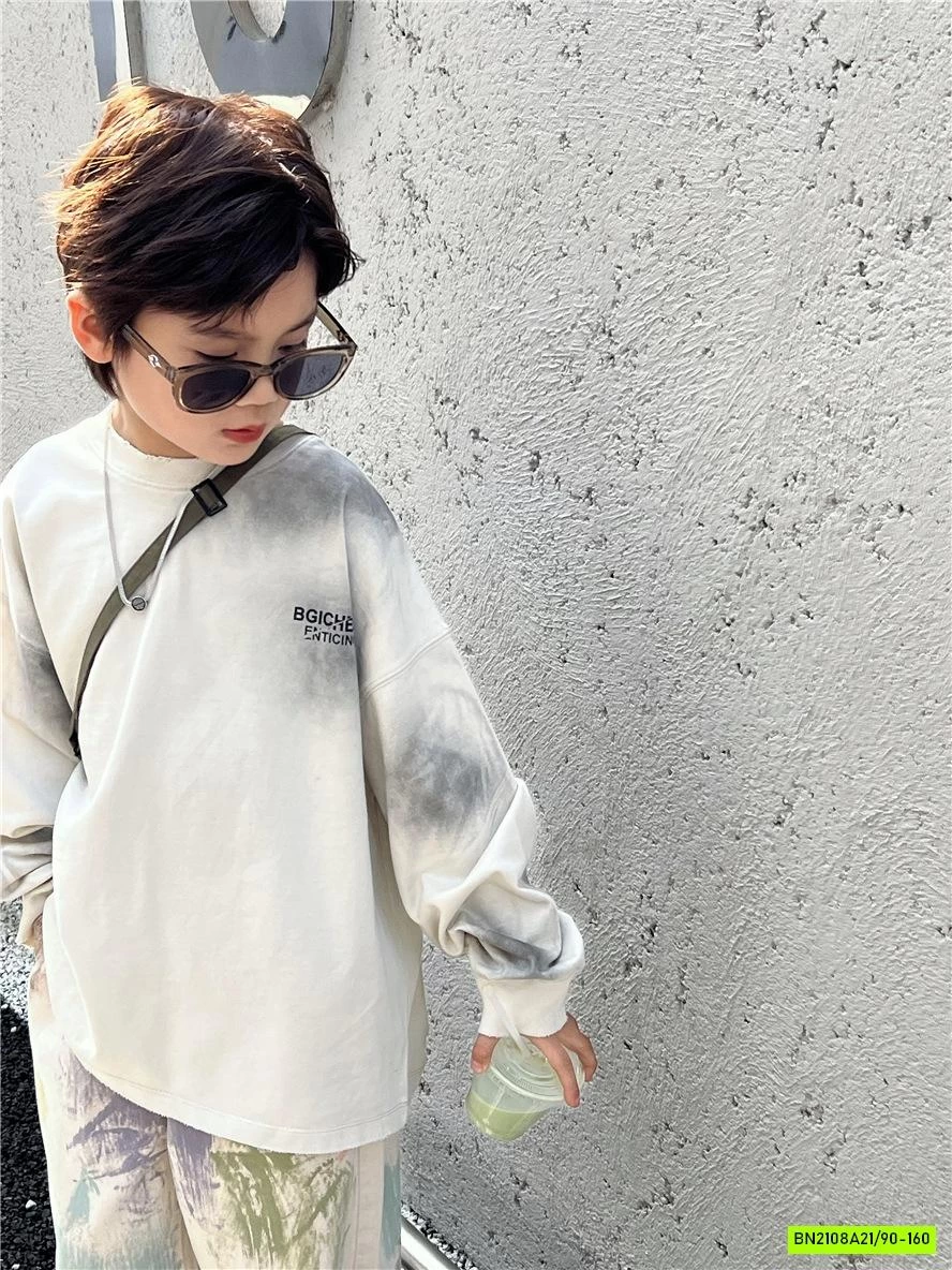 ÁO THUN LOANG IN CHỮ SNIDOLS