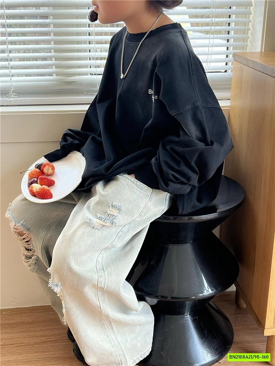 ÁO THUN LOANG IN CHỮ SNIDOLS