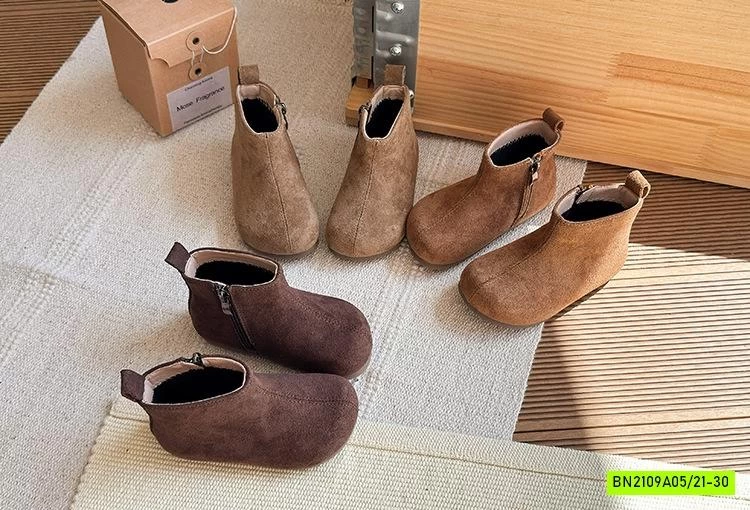 BOOT NHUNG VINTAGE CỔ NGẮN