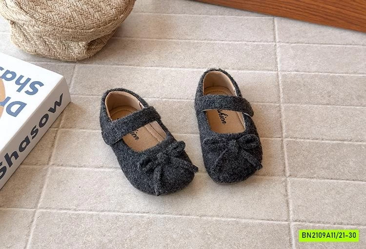 GIÀY BÚP BÊ NHUNG GẮN NƠ