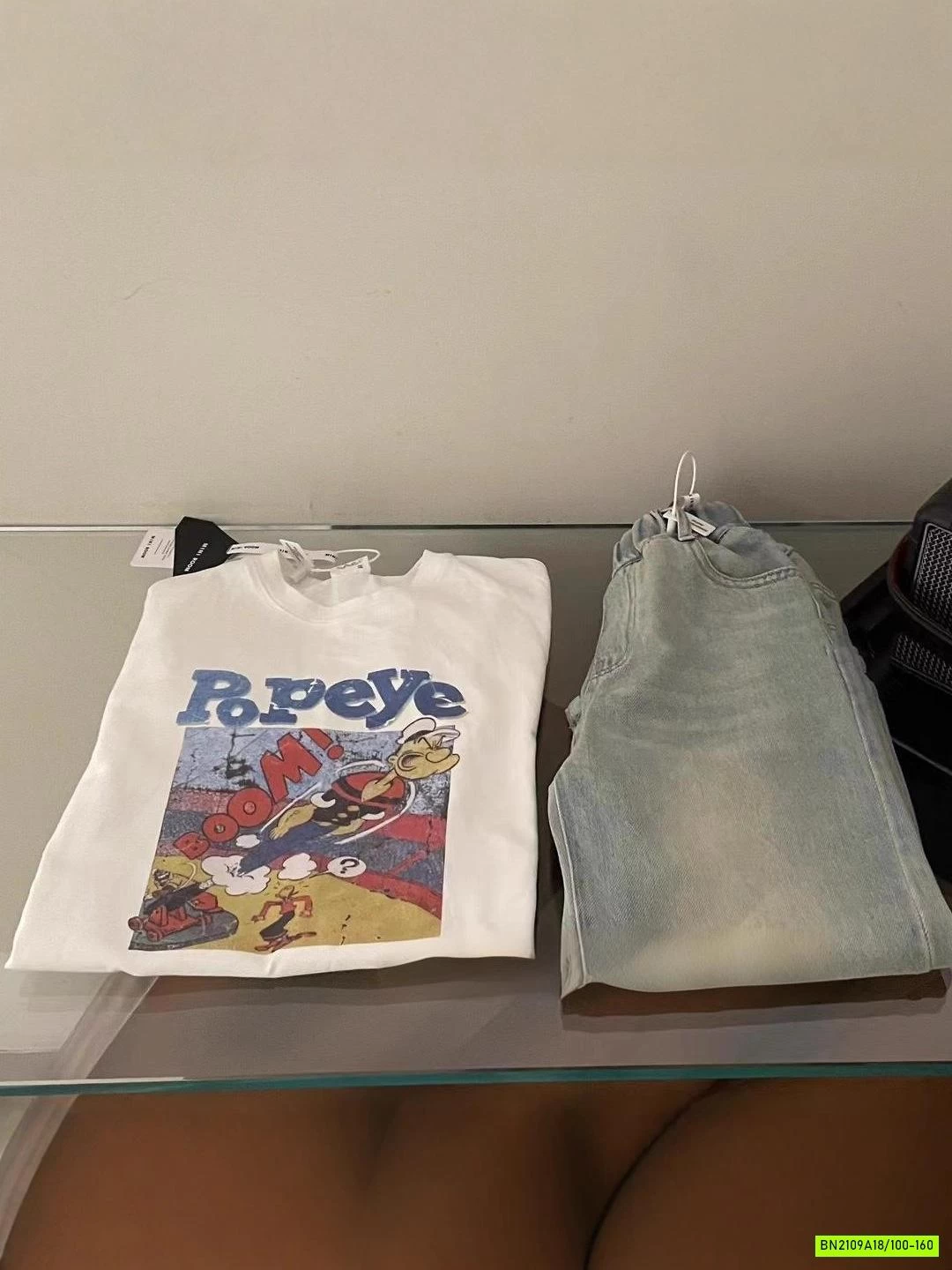 ÁO THUN TRẮNG IN HÌNH