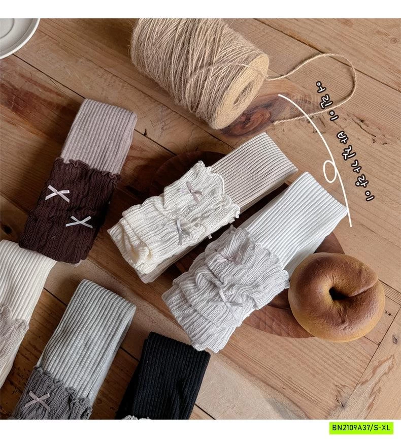 QUẦN LEGGING GIẢ TẤT GẮN NƠ