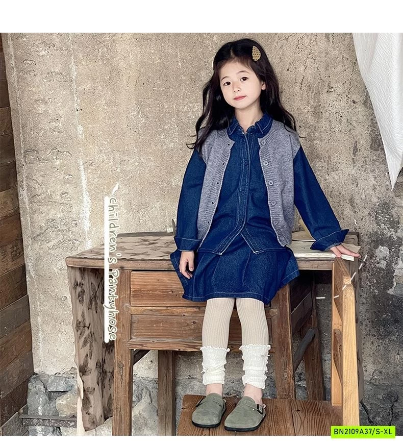 QUẦN LEGGING GIẢ TẤT GẮN NƠ