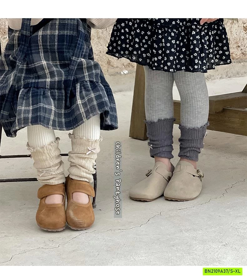 QUẦN LEGGING GIẢ TẤT GẮN NƠ