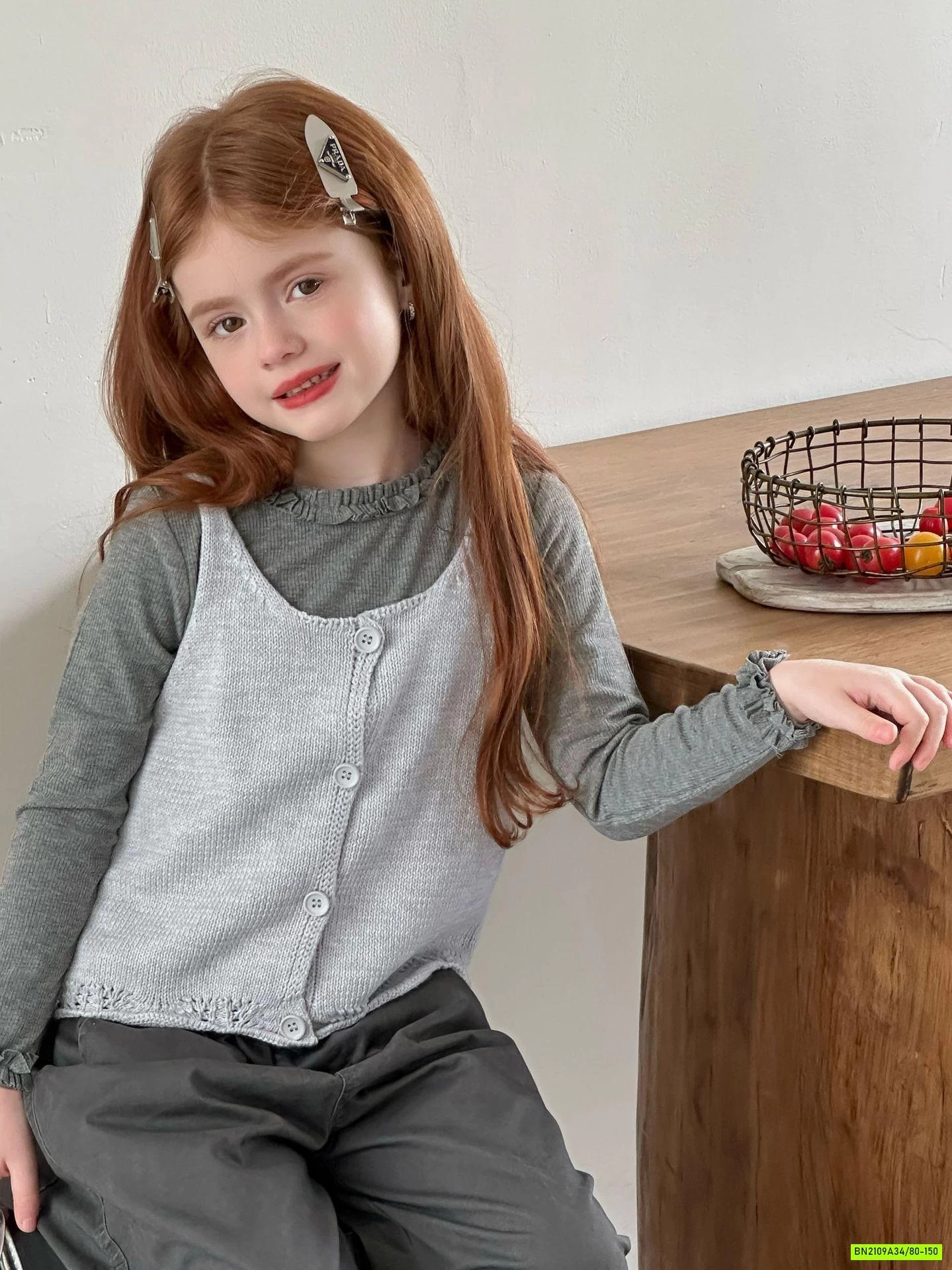 ÁO GÂN CỔ VIỀN BÈO