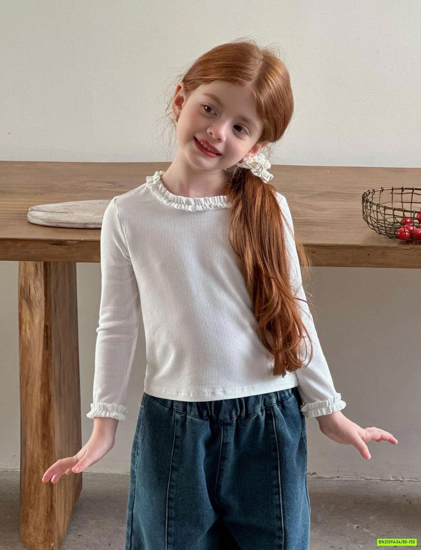 ÁO GÂN CỔ VIỀN BÈO