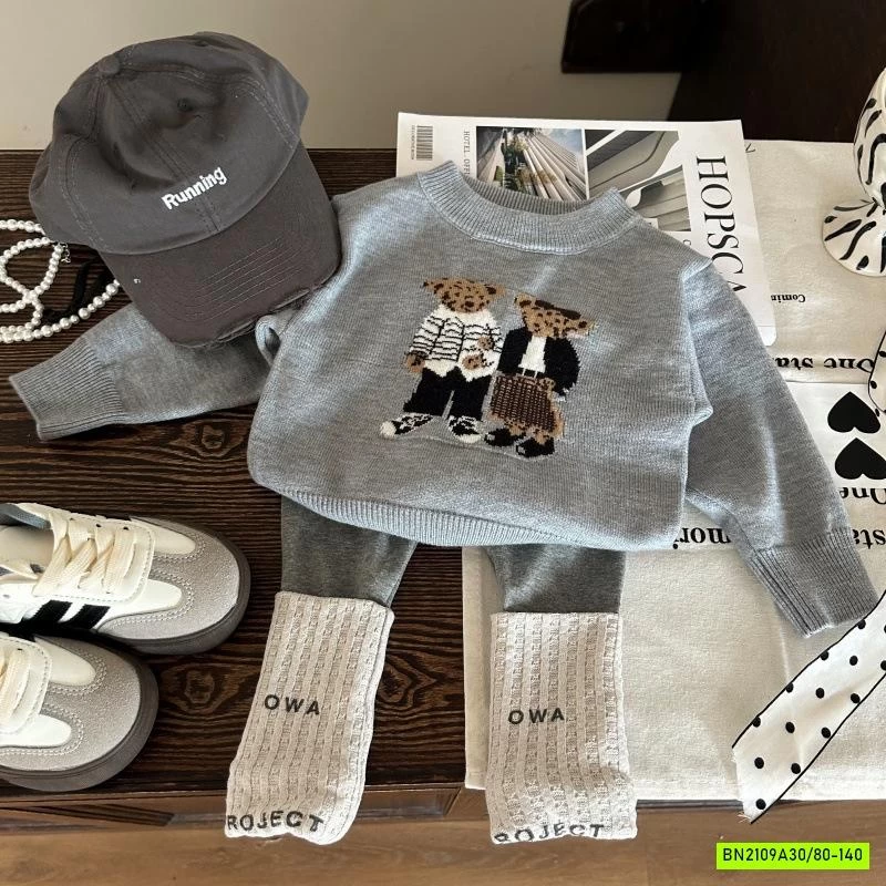 ÁO LEN GẤU MIX LEGGING GIẢ TẤT