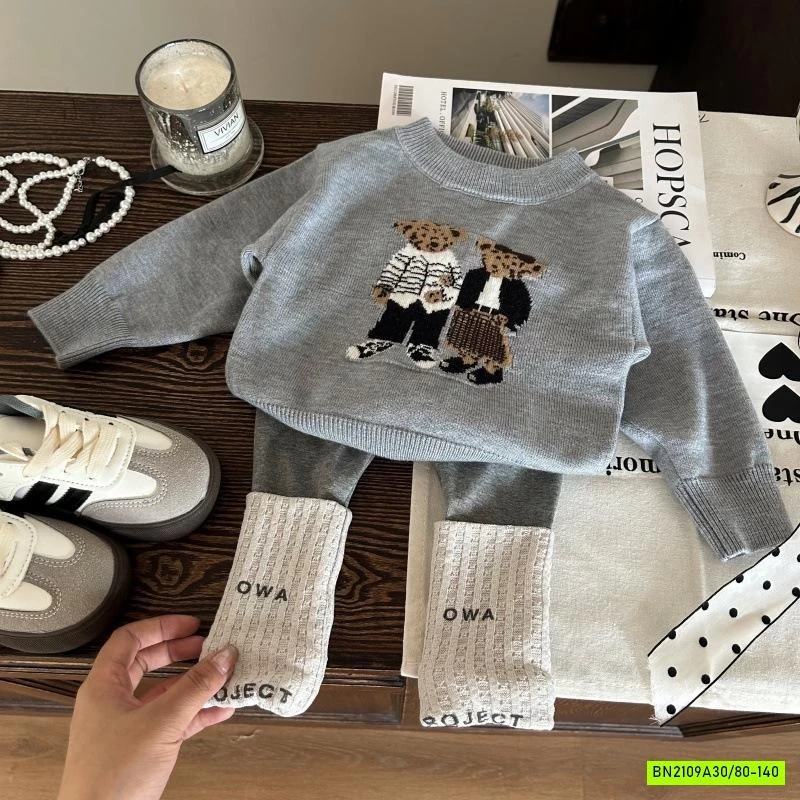 ÁO LEN GẤU MIX LEGGING GIẢ TẤT