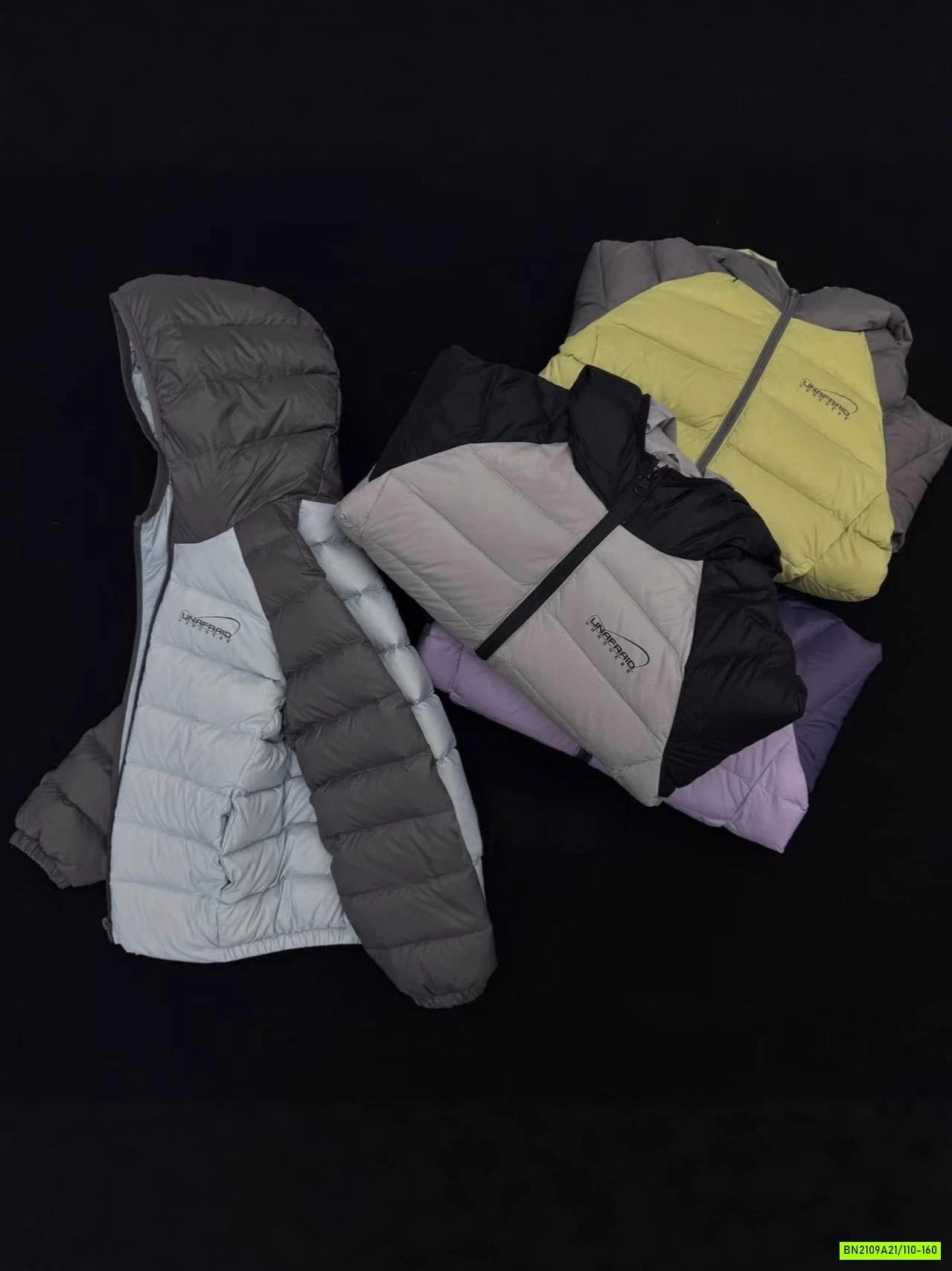 KHOÁC PHAO BÉO PHỐI MÀU TAY