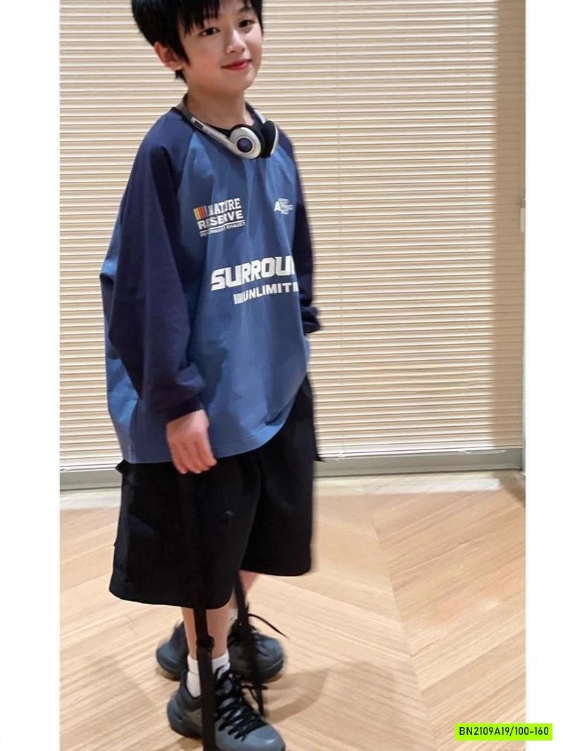 ÁO THỂ THAO XANH PHỐI MÀU TAY