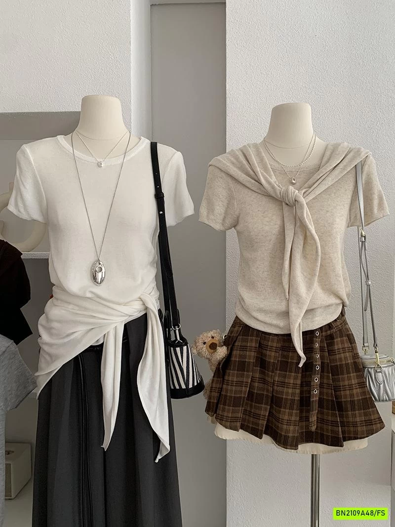 ÁO THUN GIẤY KÈM KHĂN QUÀNG