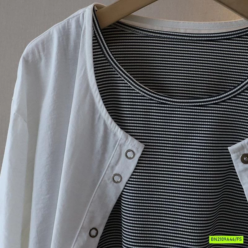 SÉT ÁO KẺ KÈM KHOÁC MỎNG