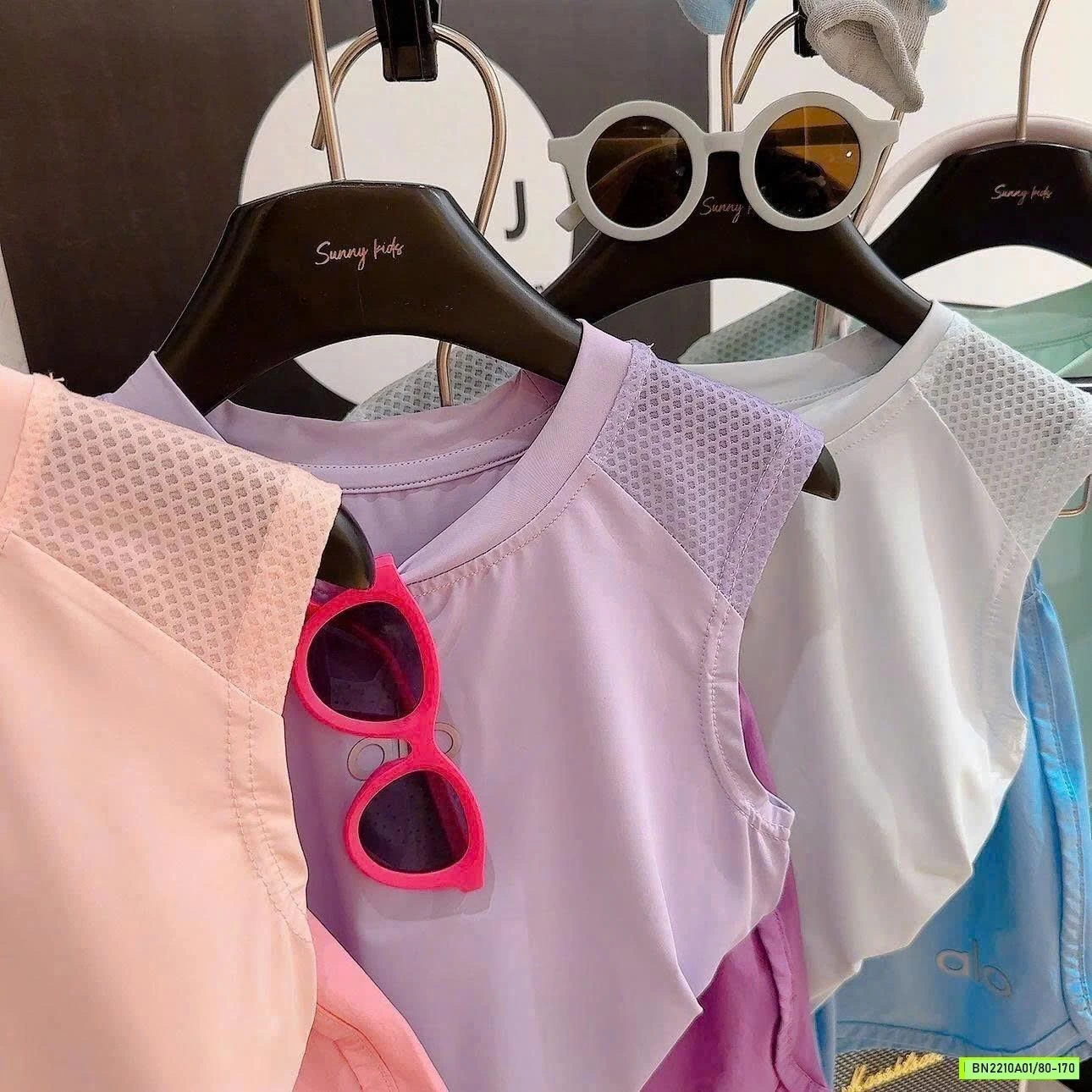 BỘ THỂ THAO SÁT NÁCH QUẦN GIÓ