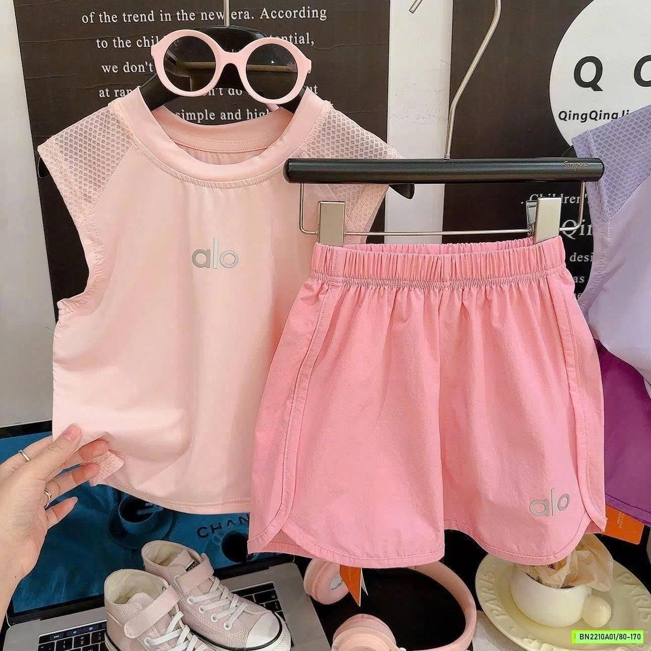 BỘ THỂ THAO SÁT NÁCH QUẦN GIÓ