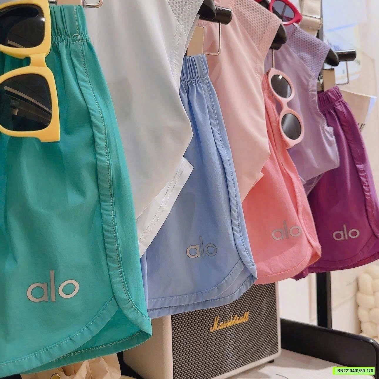 BỘ THỂ THAO SÁT NÁCH QUẦN GIÓ