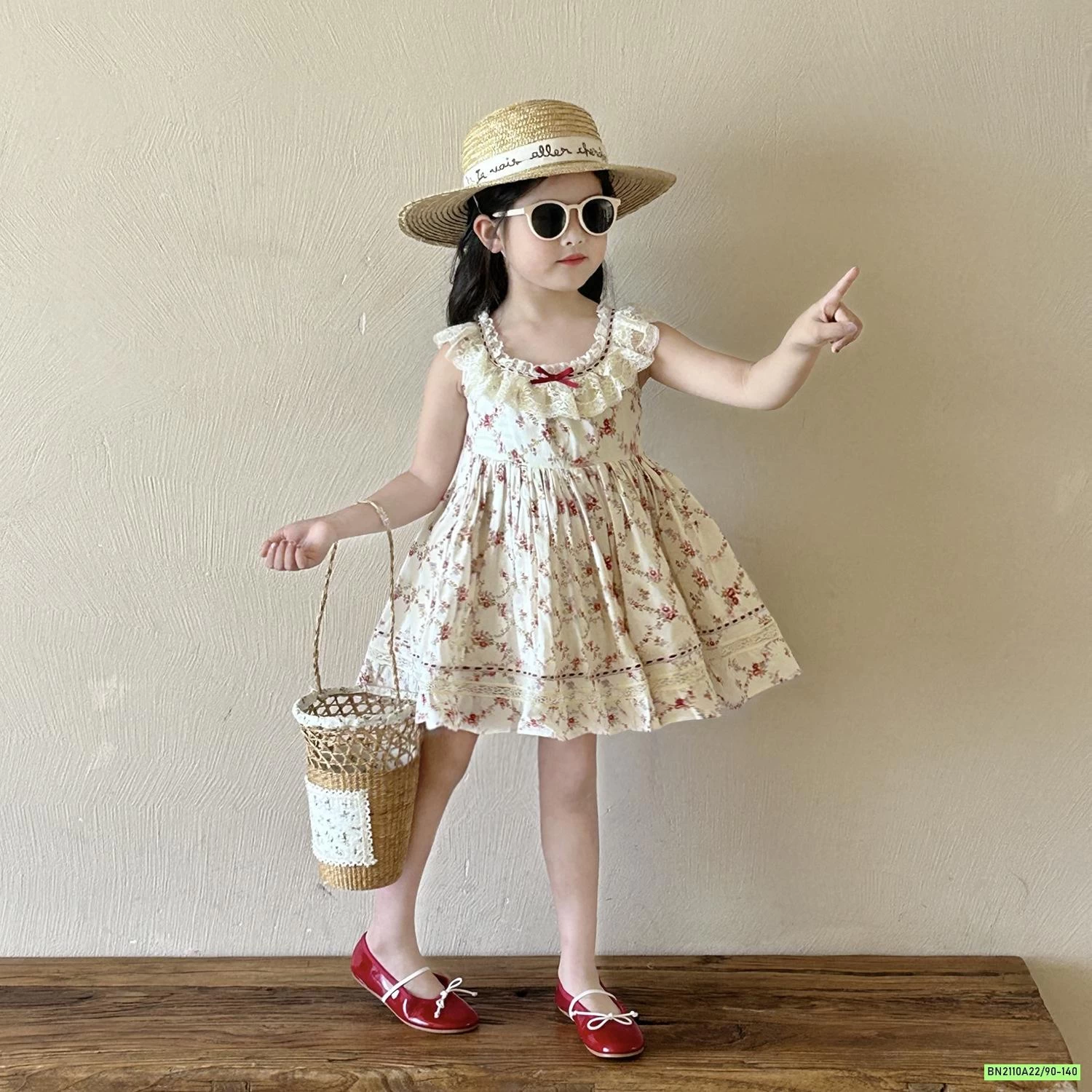 ĐẦM HOA NHÍ CỔ VIỀN REN