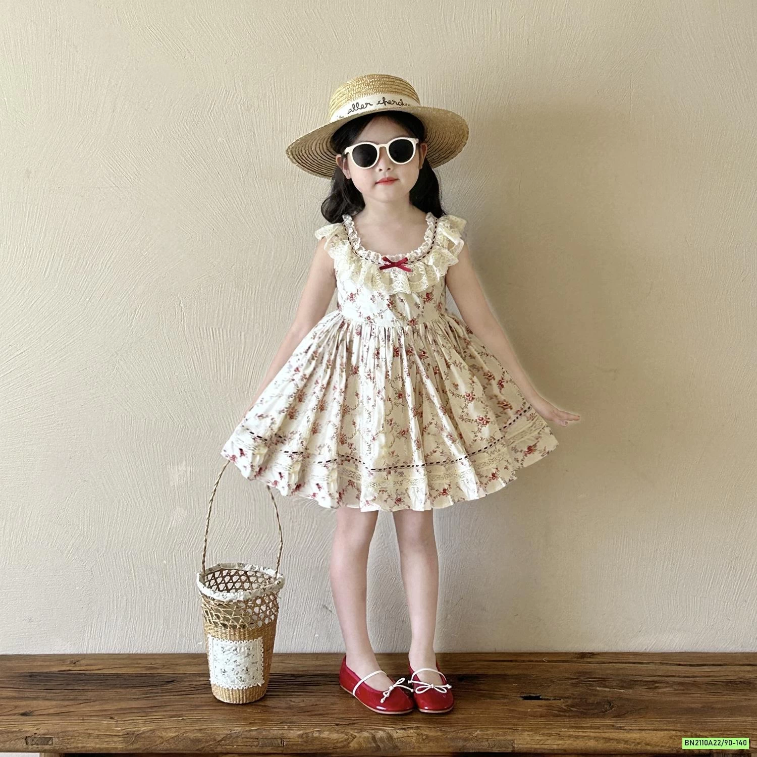 ĐẦM HOA NHÍ CỔ VIỀN REN