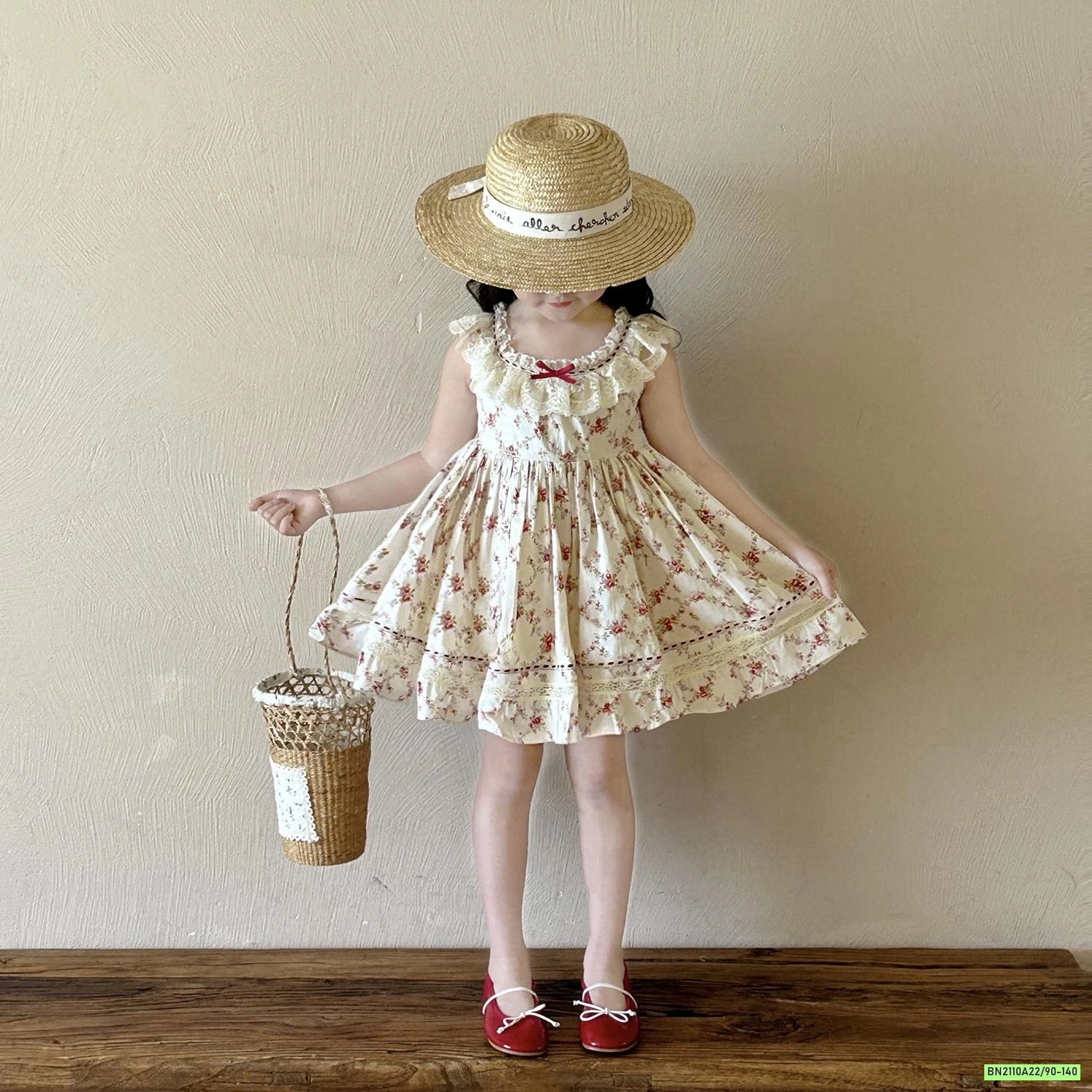 ĐẦM HOA NHÍ CỔ VIỀN REN