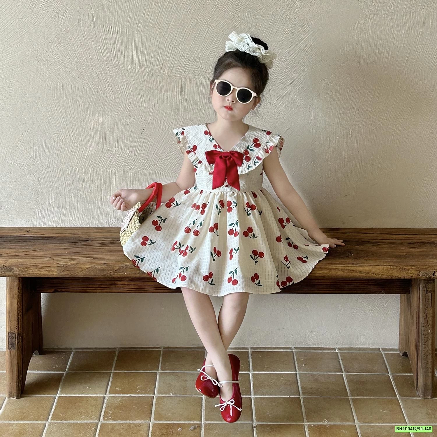 ĐẦM CHERRY GẮN NƠ ĐỎ