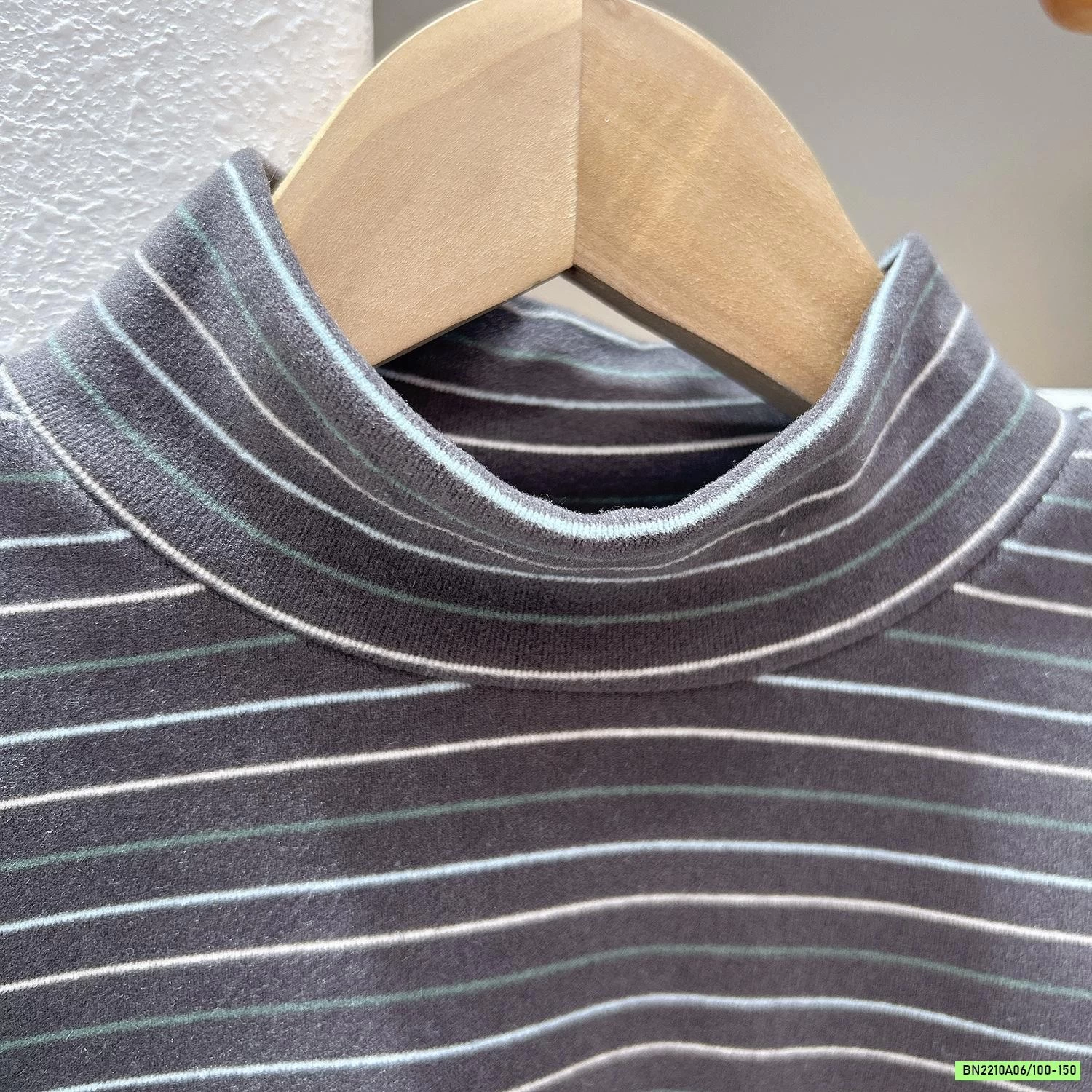 ÁO NỈ GIỮ NHIỆT KẺ NGANG KAKADY