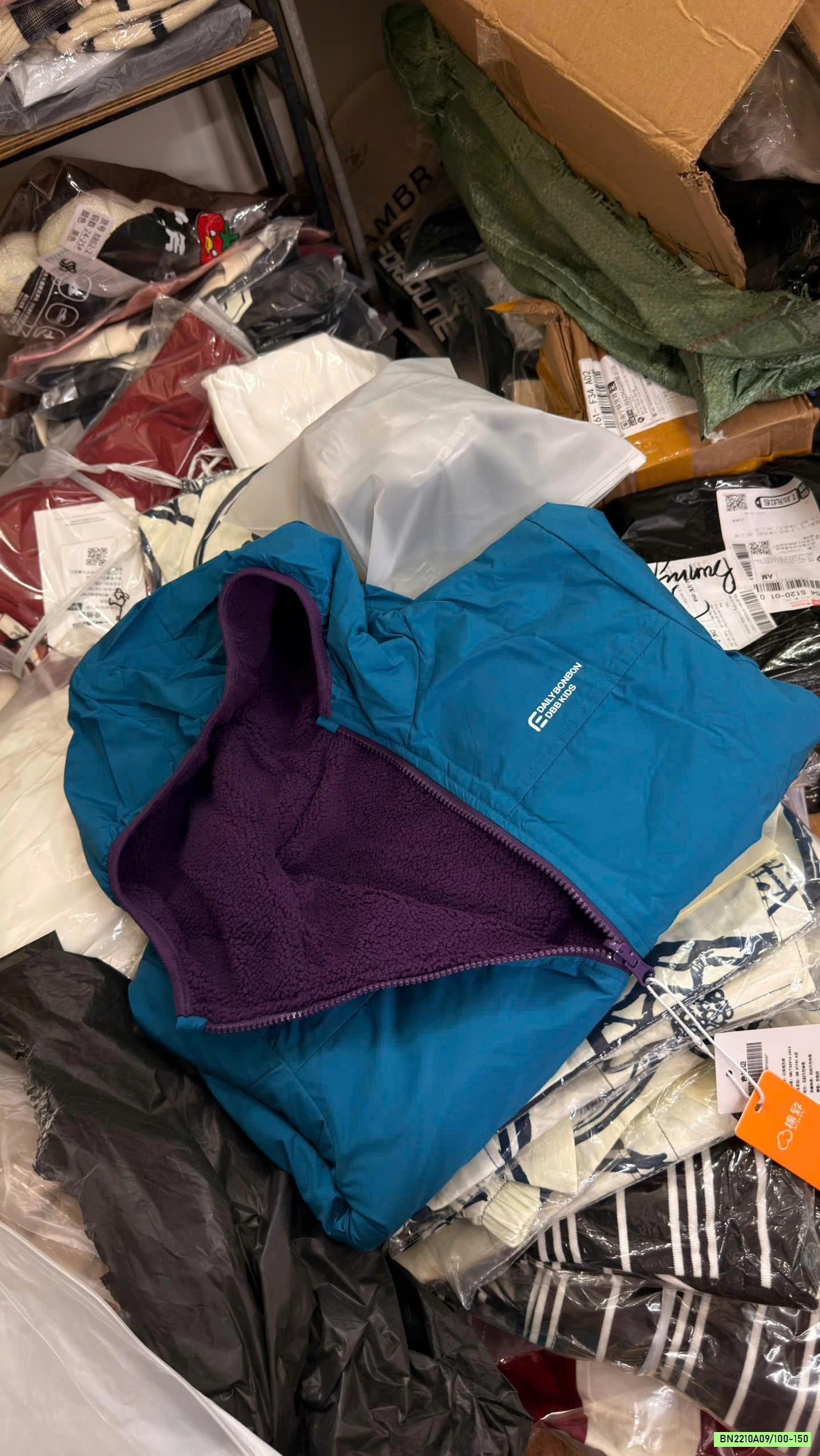 KHOÁC GIÓ LÓT NỈ CHỐNG NƯỚC