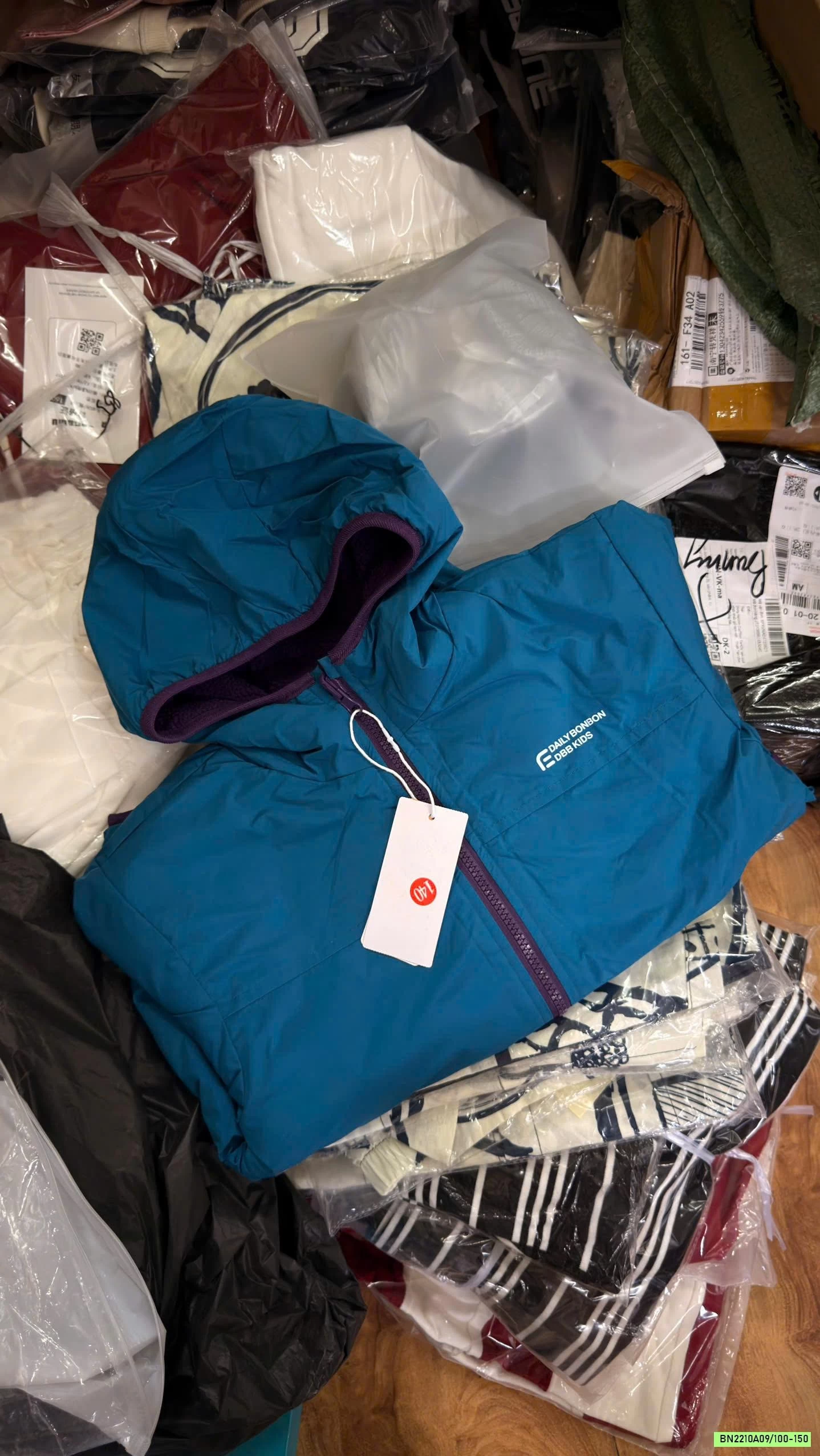 KHOÁC GIÓ LÓT NỈ CHỐNG NƯỚC