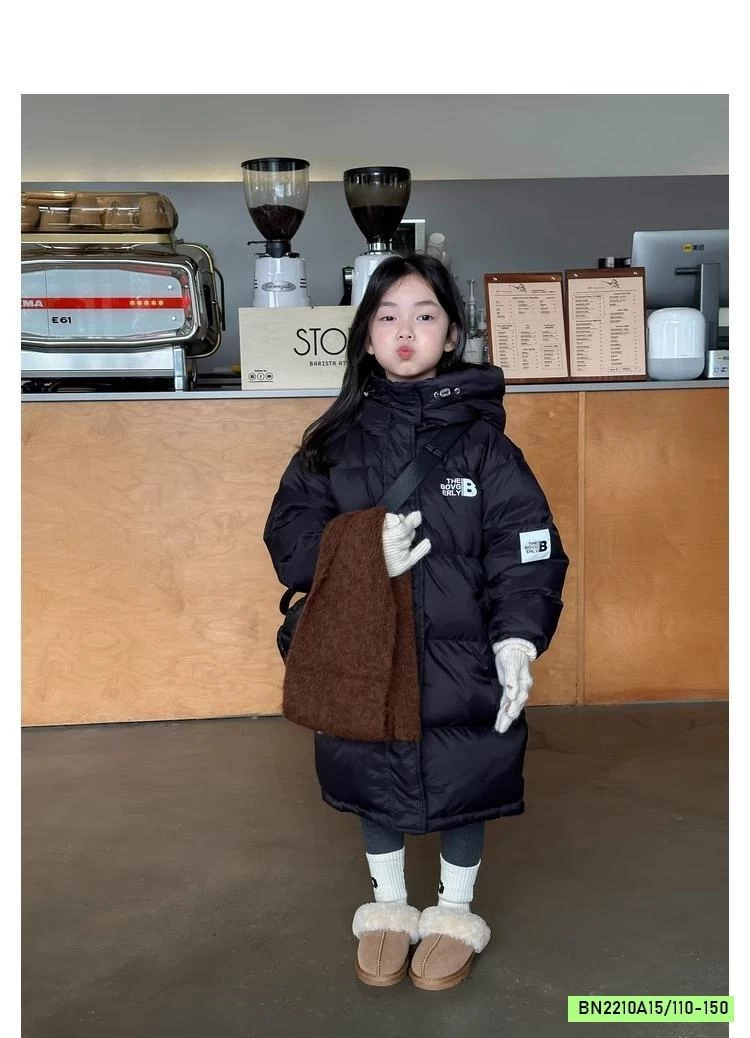 KHOÁC PHAO DÁNG DÀI LIỀN MŨ