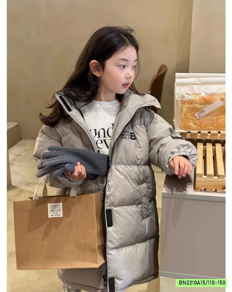 KHOÁC PHAO DÁNG DÀI LIỀN MŨ