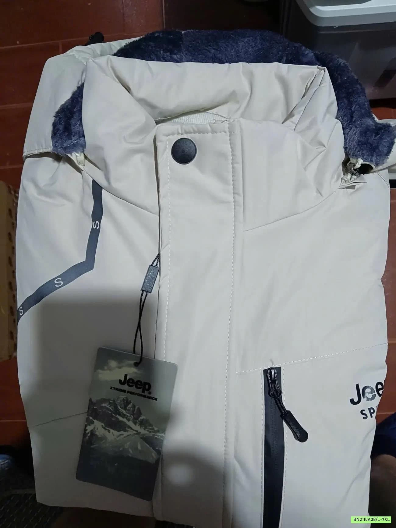 KHOÁC GIÓ JEEP SALEEEE