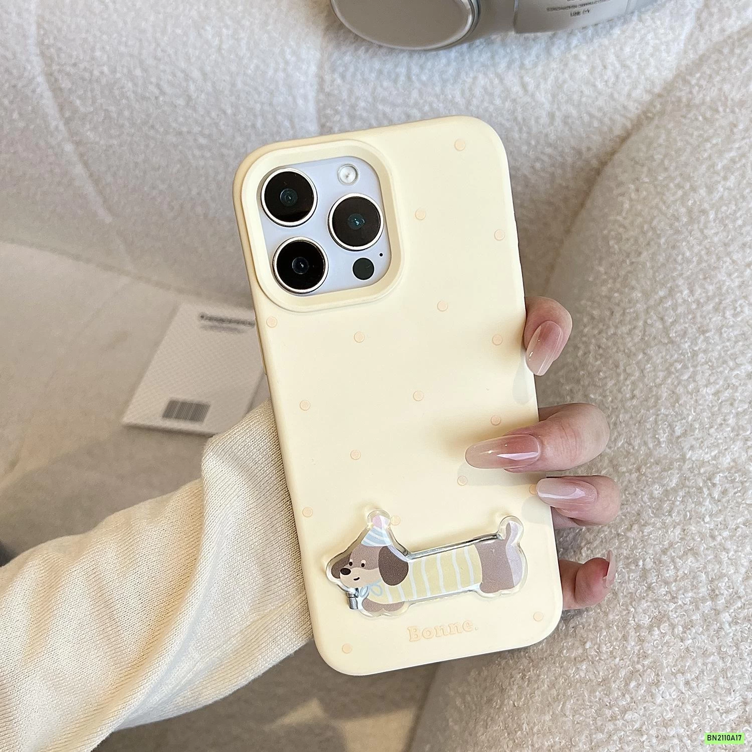 ỐP ĐIỆN THOẠI CHẤM BI GIÁ ĐỠ CÚN