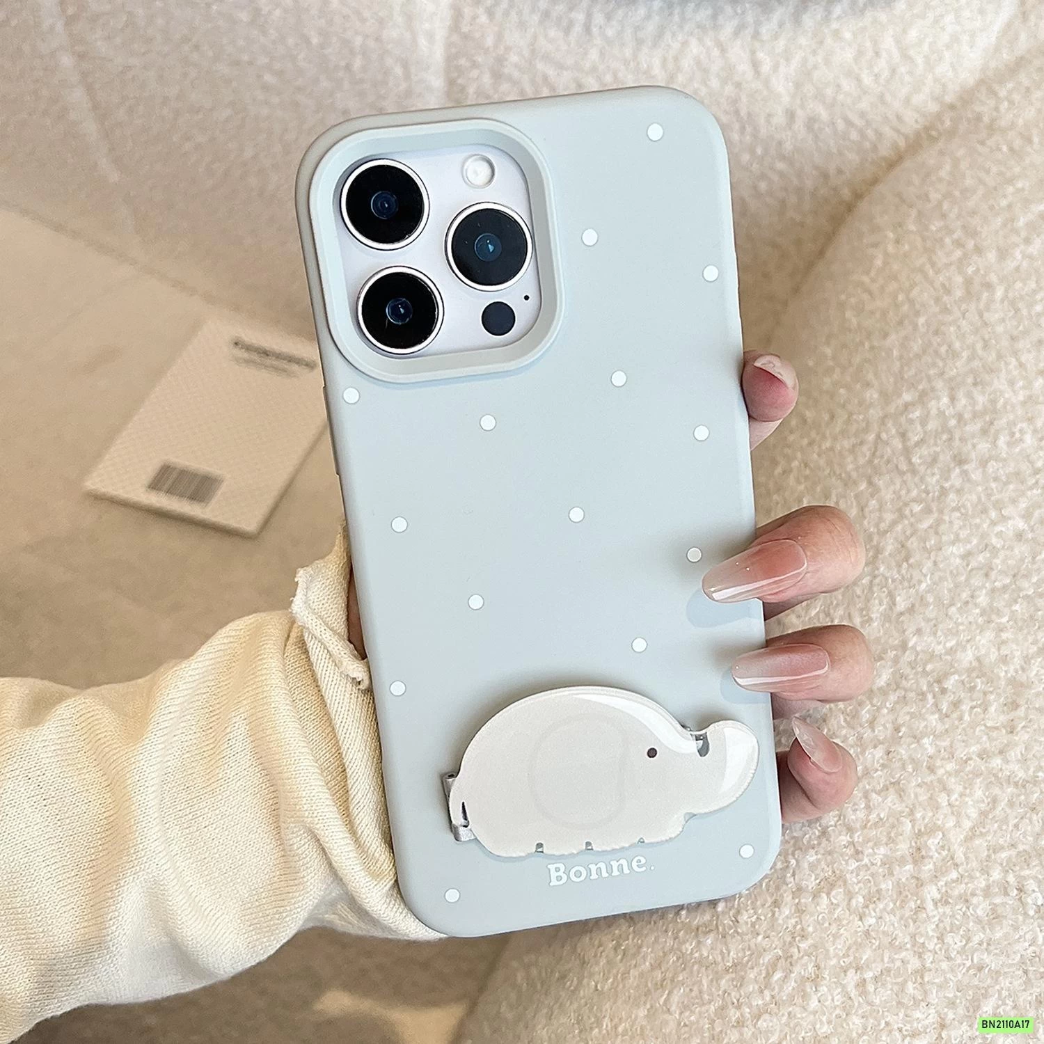 ỐP ĐIỆN THOẠI CHẤM BI GIÁ ĐỠ CÚN