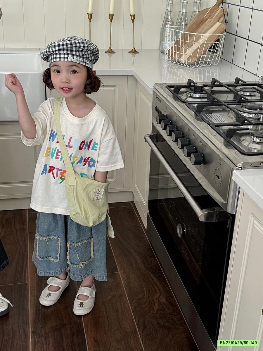 ÁO THUN CHỮ CÁI SẮC MÀU