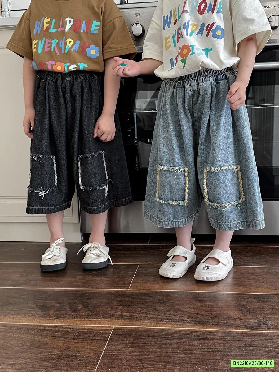 JEANS LỠ ỐNG RỘNG VÁ GỐI