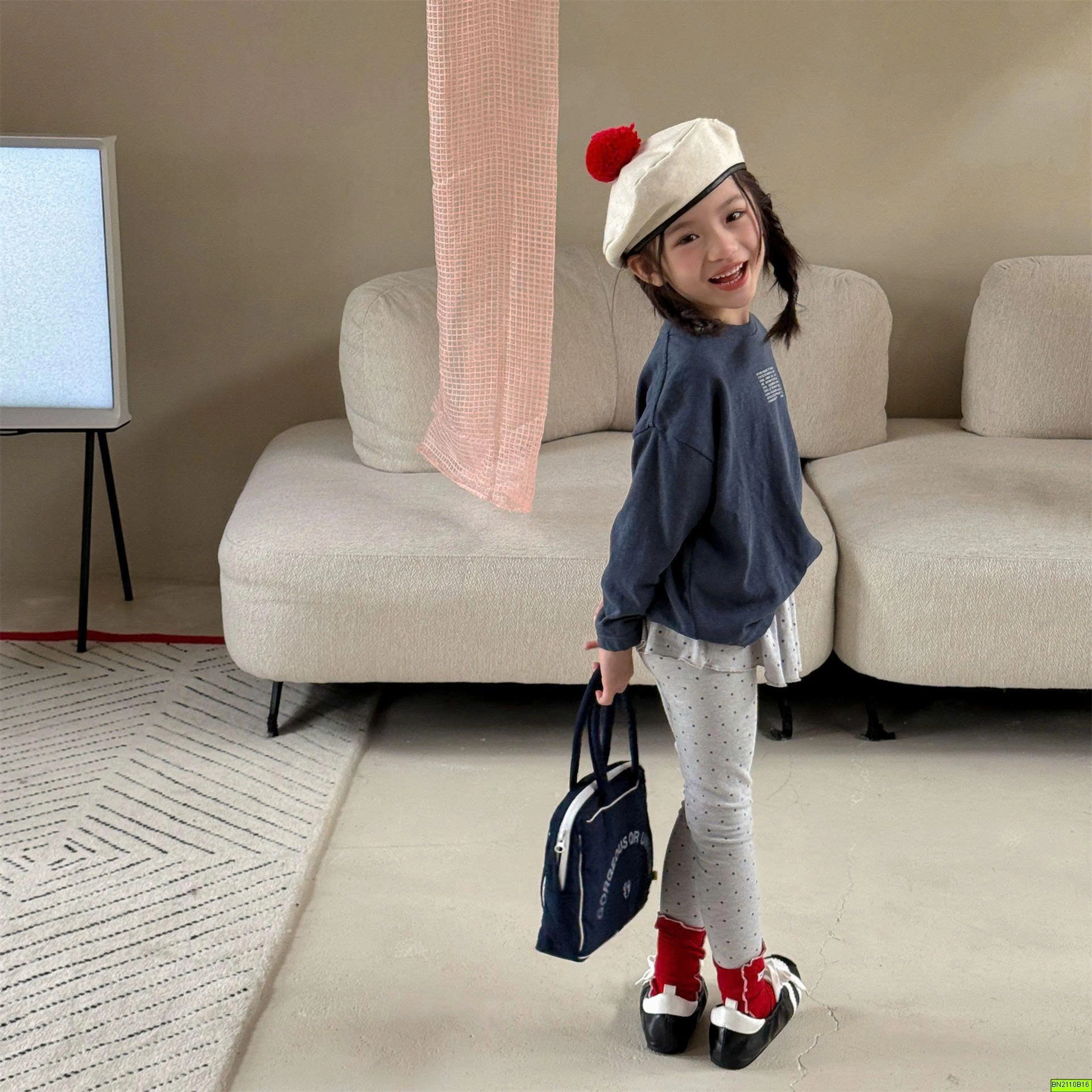 ÁO THUN  CHỮ NHỎ  ADBABY
