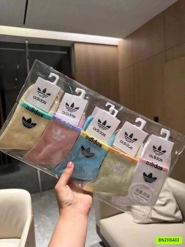 SET 10Đ TẤT THỂ THAO ADI....DA..S ORIGINALS