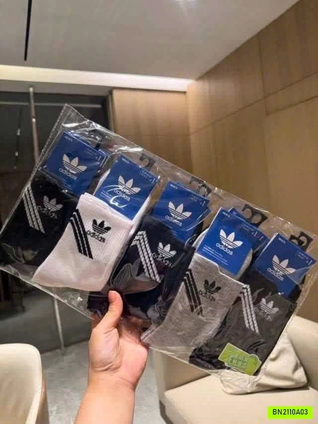 SET 10Đ TẤT THỂ THAO ADI....DA..S ORIGINALS
