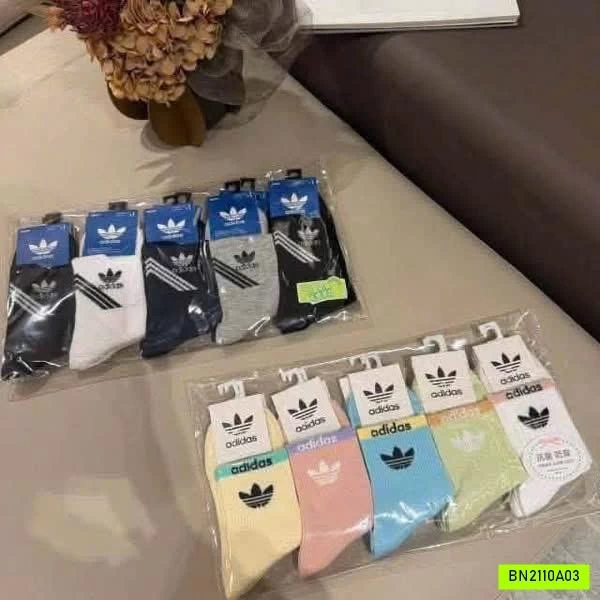SET 10Đ TẤT THỂ THAO ADI....DA..S ORIGINALS