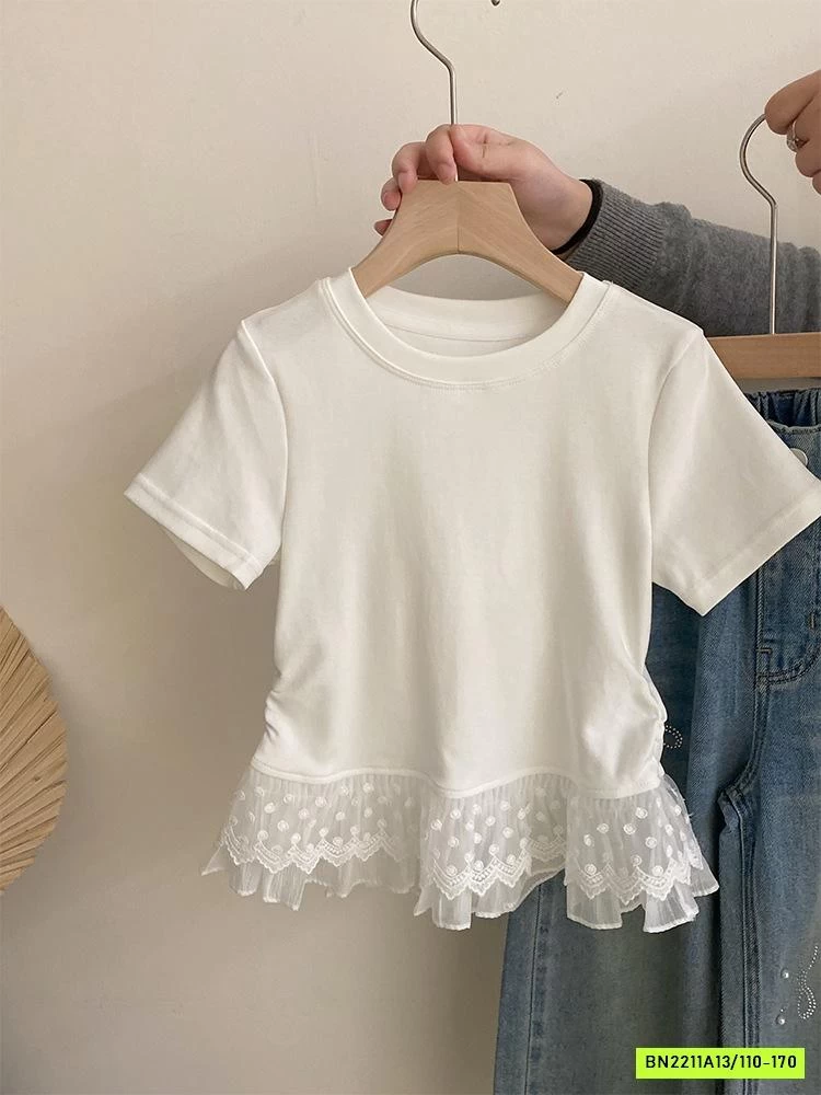 ÁO THUN VIỀN REN MIX JEANS SUÔNG