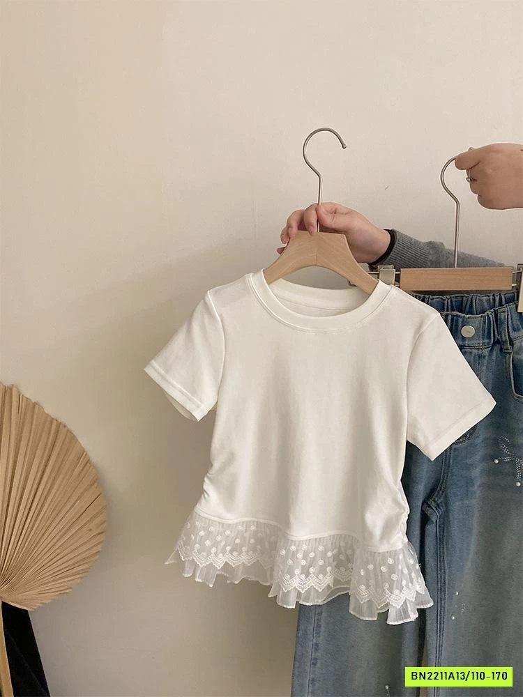 ÁO THUN VIỀN REN MIX JEANS SUÔNG