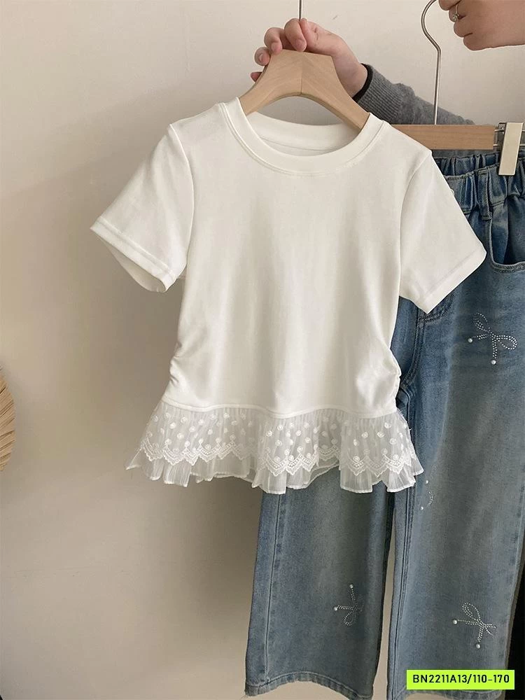 ÁO THUN VIỀN REN MIX JEANS SUÔNG