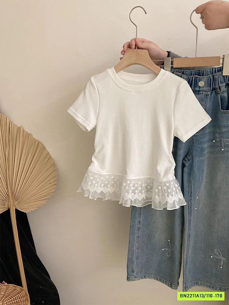 ÁO THUN VIỀN REN MIX JEANS SUÔNG