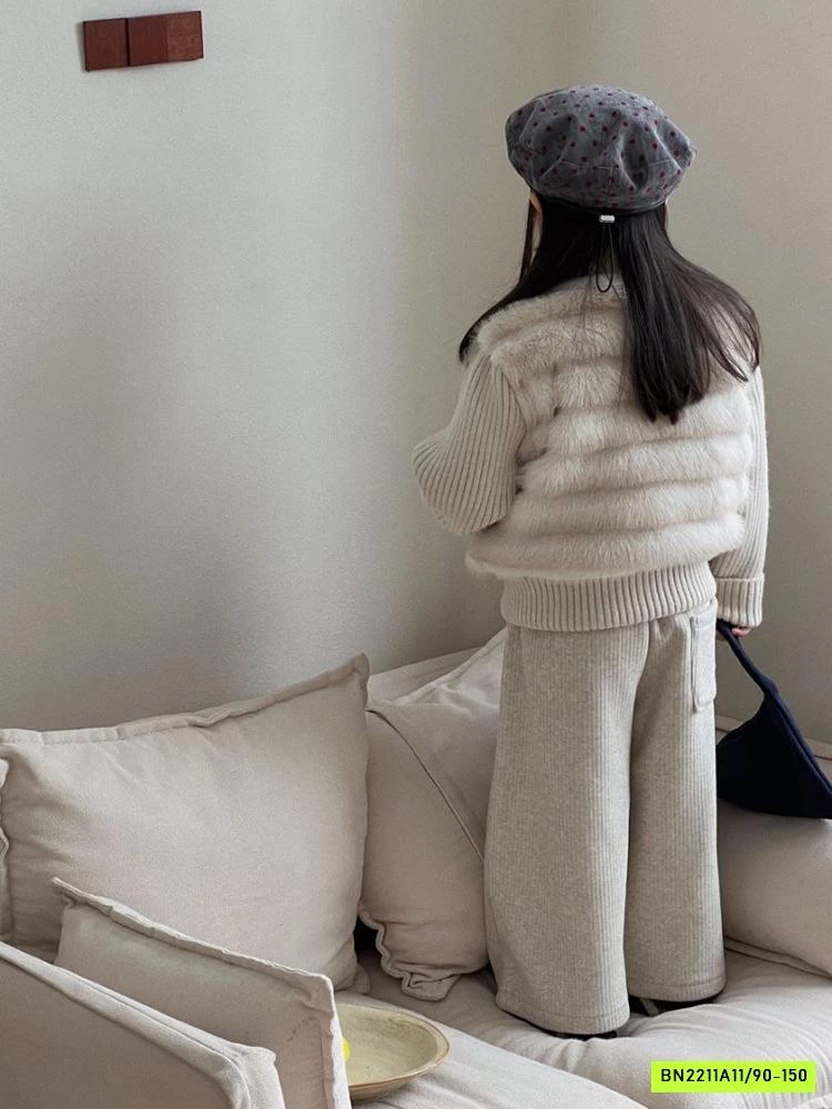 KHOÁC LÔNG PHỐI TAY LEN MIX QUẦN NỈ SUÔNG