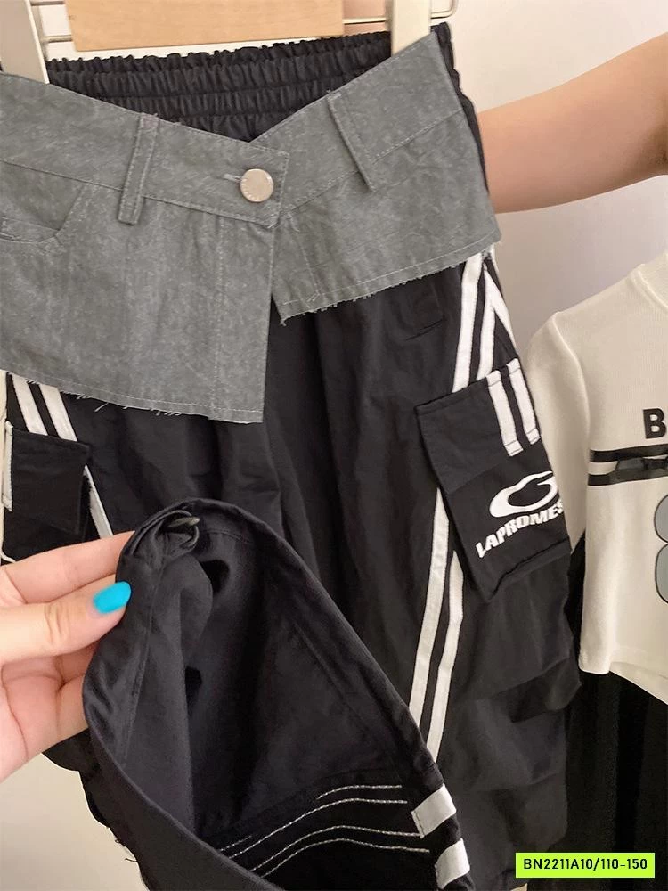 CROPTOP SỐ 88 MIX JOGGER SỌC